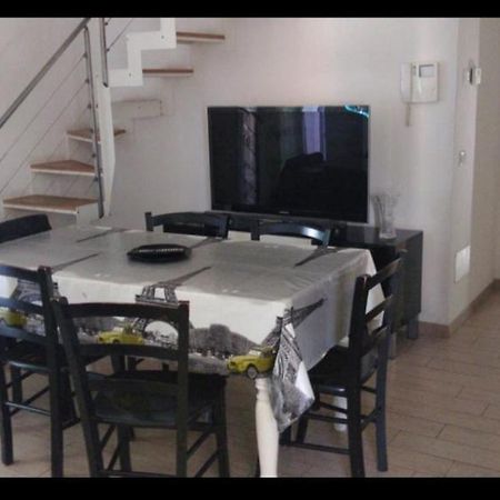 Holiday Home Michela Milano Marittima Luaran gambar